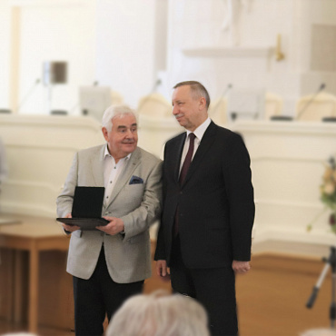 On May 28, the Research Advisor of REC Mekhanobr Tekhnika, RAS Academician, Leonid Vaisberg was awarded with  Krylov prize.